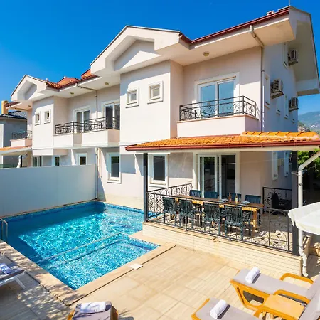 Ada 1 Villa *